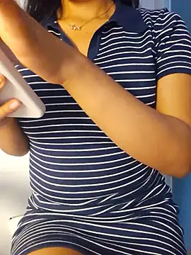 Snapshot of Miss_Pompitas23 chatting on 8, 7, 2026 Miss Pompitas23 online show from 8, 7, 2026