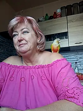 Snapshot of TerezaVelvet chatting on 19, 10, 2025 TerezaVelvet online show from 19, 10, 2025