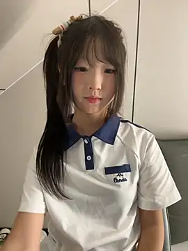 Snapshot of lelebaybay888 chatting on 11, 10, 2025 lelebaybay888 online show from 11, 10, 2025