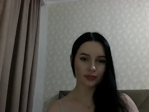 Snapshot of Lulii24 chatting on 29, 9, 2025 Lulii24 online show from 29, 9, 2025