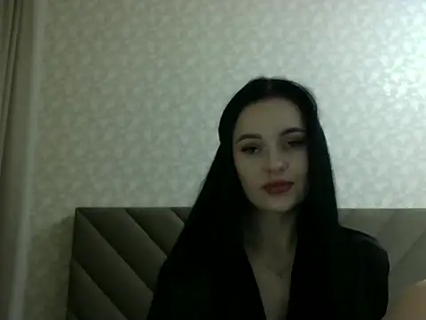 Snapshot of Lulii24 chatting on 27, 10, 2025 Lulii24 online show from 27, 10, 2025