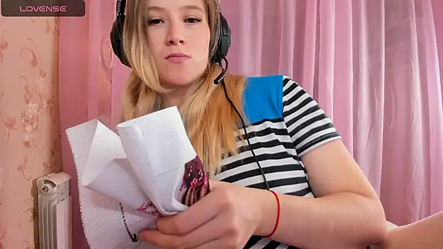 Anabel-Candy online show from 22, 10, 2025