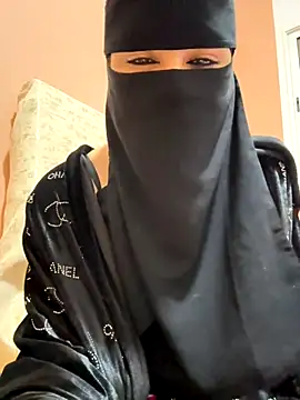  Laiali  online show from 3, 12, 2025