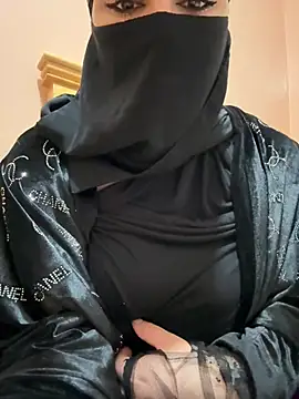  Laiali  online show from 28, 2, 2026