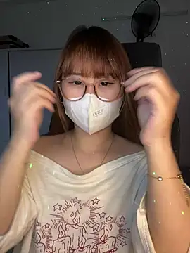 Meowyeuk6 online show from 19, 1, 2026