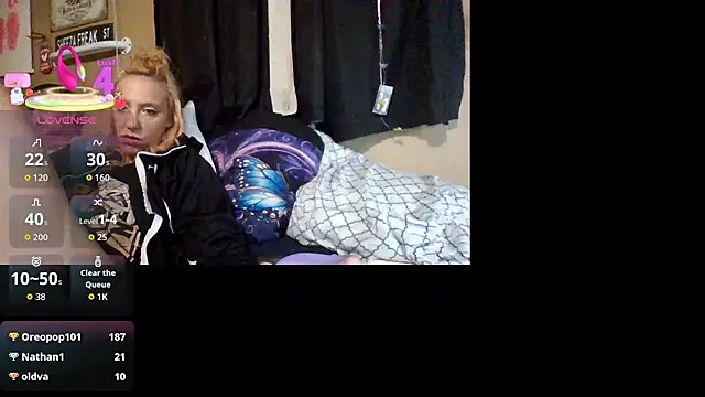 Snapshot of flavi1996 chatting on 11, 10, 2025 flavi1996 online show from 11, 10, 2025