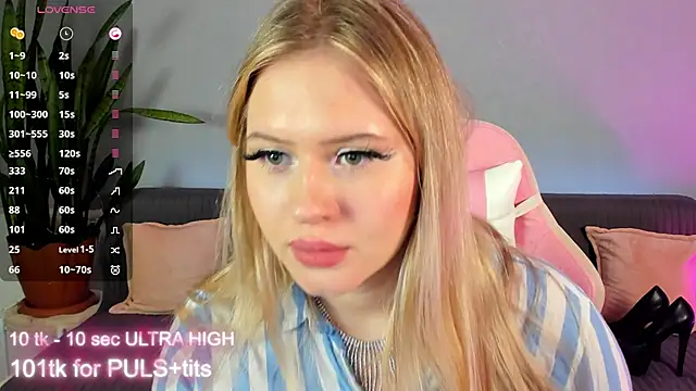 Snapshot of marmelana199 chatting on 1, 12, 2025 marmelana199 online show from 1, 12, 2025