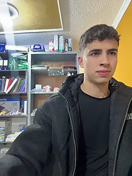 AdrianRinaldi online show from 4, 5, 2026