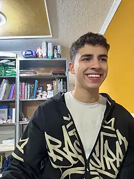 AdrianRinaldi online show from 8, 5, 2026
