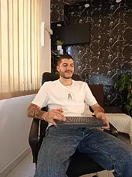 Rafael Mendezz online show from 21, 7, 2026