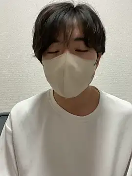 Snapshot of Yuma0718 chatting on 19, 10, 2025 Yuma0718 online show from 19, 10, 2025