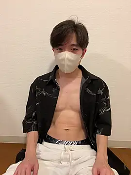 Yuma0718 online show from 15, 2, 2026