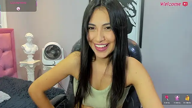 Snapshot of miel_latina chatting on 7, 3, 2026 miel latina online show from 7, 3, 2026