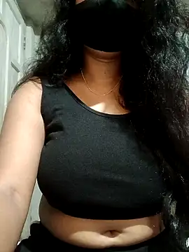 Snapshot of DiyaRoy49 chatting on 1, 11, 2025 DiyaRoy49 online show from 1, 11, 2025