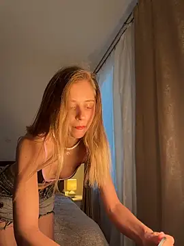 BabyAnais online show from 4, 5, 2026