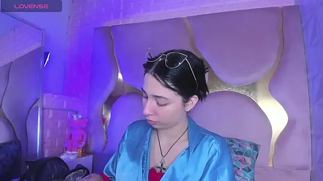 Niina Sissy online show from 11, 5, 2026