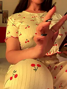 Snapshot of OnlyRima chatting on 24, 9, 2025 OnlyRima online show from 24, 9, 2025