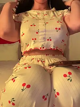 Snapshot of OnlyRima chatting on 7, 10, 2025 OnlyRima online show from 7, 10, 2025