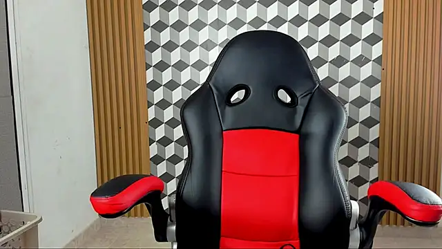 Snapshot of alice__brow chatting on 13, 9, 2025 alice brow online show from 13, 9, 2025