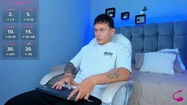 Thomas moon online show from 15, 12, 2025