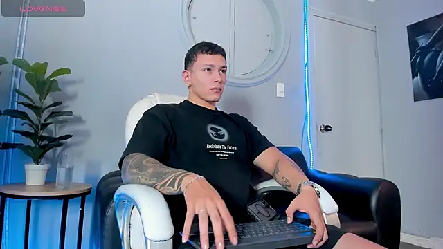Thomas moon online show from 13, 7, 2026