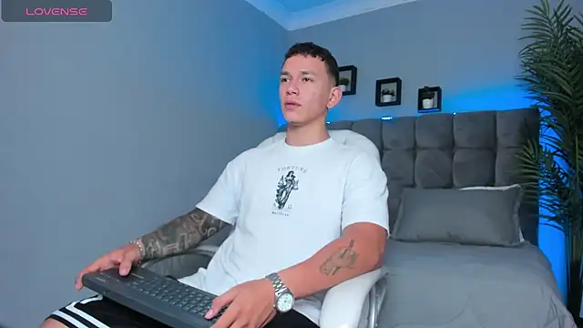Thomas moon online show from 1, 8, 2026