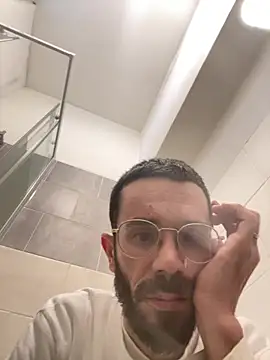 lolo7121 online show from 20, 4, 2026