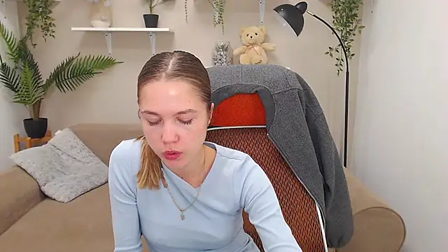 Snapshot of Spicy_Lexi chatting on 10, 10, 2025 Spicy Lexi online show from 10, 10, 2025