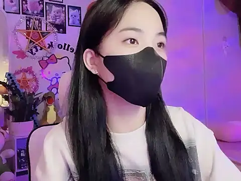 keelinnn19 online show from 5, 10, 2025