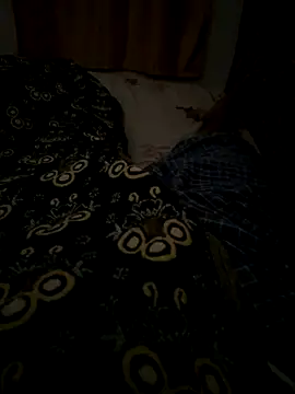 Snapshot of Loverboyjillu chatting on 23, 12, 2025 Loverboyjillu online show from 23, 12, 2025