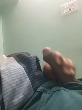 Snapshot of Loverboyjillu chatting on 14, 1, 2026 Loverboyjillu online show from 14, 1, 2026