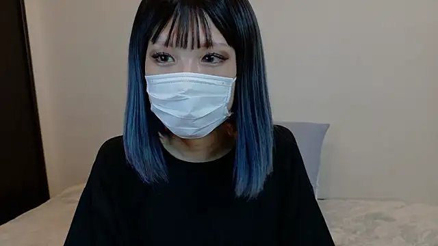 sarina at online show from 19, 10, 2025