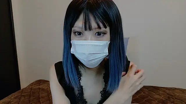 sarina at online show from 5, 12, 2025