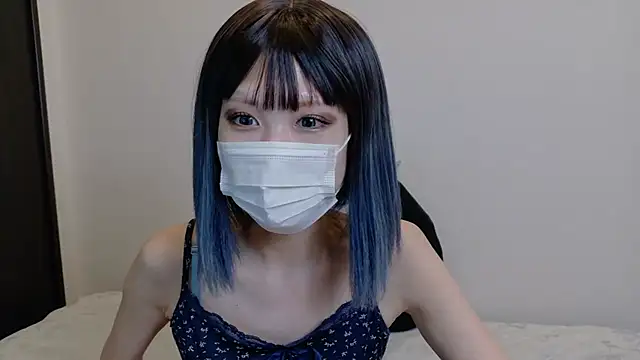 Snapshot of sarina_at chatting on 3, 8, 2026 sarina at online show from 3, 8, 2026