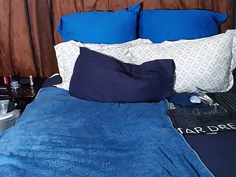 BOUNCINGASSX online show from 5, 7, 2026