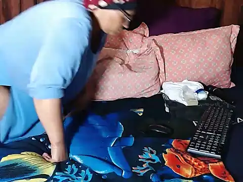 BOUNCINGASSX online show from 29, 7, 2026
