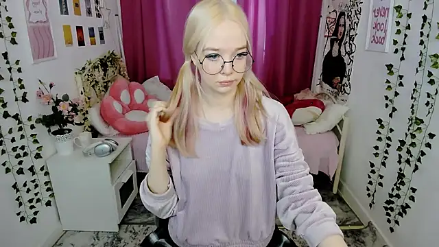 BellaMontgomery online show from 20, 3, 2026