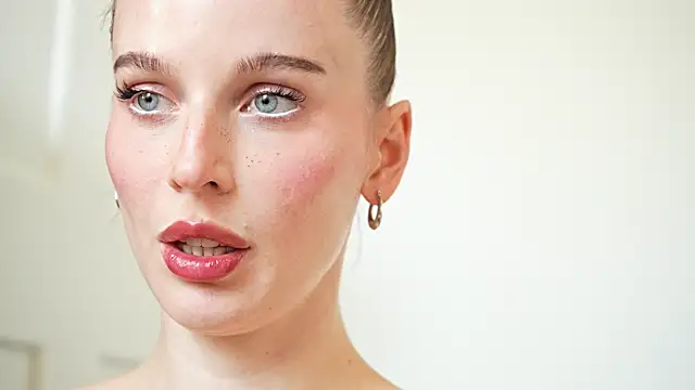 ellaa91 online show from 31, 10, 2025