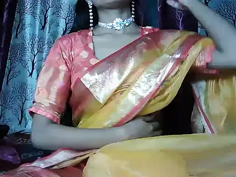 ROSE GOLDE online show from 29, 10, 2025
