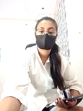 Snapshot of hotmanshi chatting on 22, 9, 2025 hotmanshi online show from 22, 9, 2025