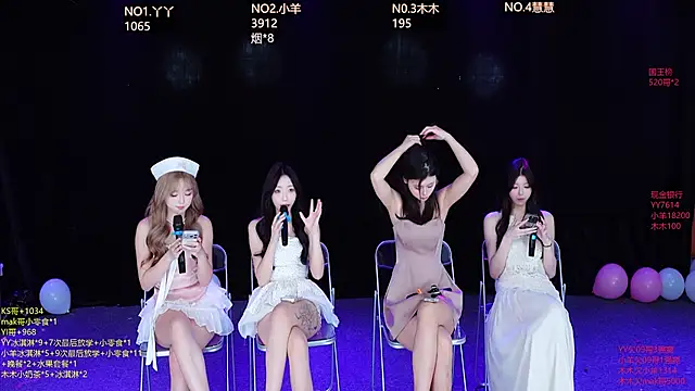 Snapshot of EYgirl222 chatting on 16, 10, 2025 EYgirl222 online show from 16, 10, 2025