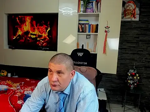 Snapshot of SpartacusDaddy48 chatting on 7, 1, 2026 SpartacusDaddy48 online show from 7, 1, 2026