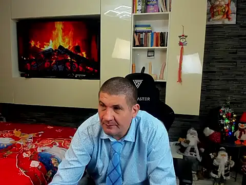 Snapshot of SpartacusDaddy48 chatting on 17, 1, 2026 SpartacusDaddy48 online show from 17, 1, 2026