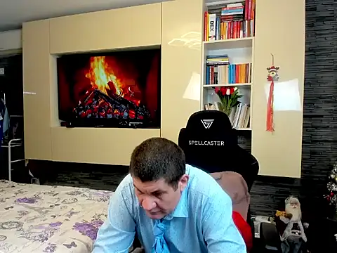 Snapshot of SpartacusDaddy48 chatting on 7, 2, 2026 SpartacusDaddy48 online show from 7, 2, 2026