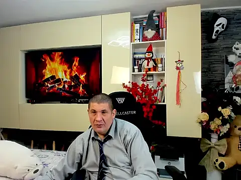 Snapshot of SpartacusDaddy48 chatting on 1, 3, 2026 SpartacusDaddy48 online show from 1, 3, 2026