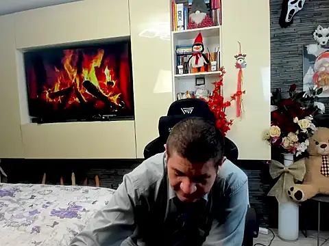 Snapshot of SpartacusDaddy48 chatting on 7, 3, 2026 SpartacusDaddy48 online show from 7, 3, 2026