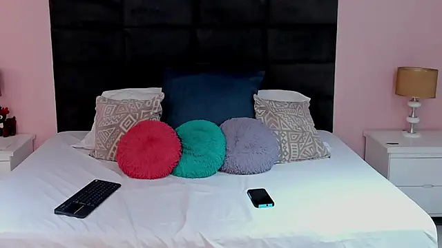 Abby-campbel online show from 19, 12, 2025