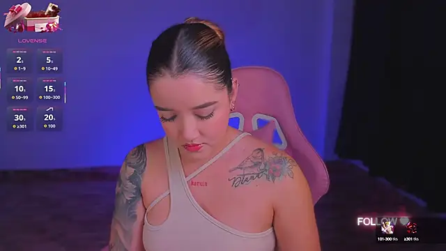 lunaarose online show from 26, 9, 2025