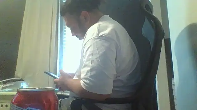 Snapshot of raredick chatting on 4, 7, 2026 raredick online show from 4, 7, 2026