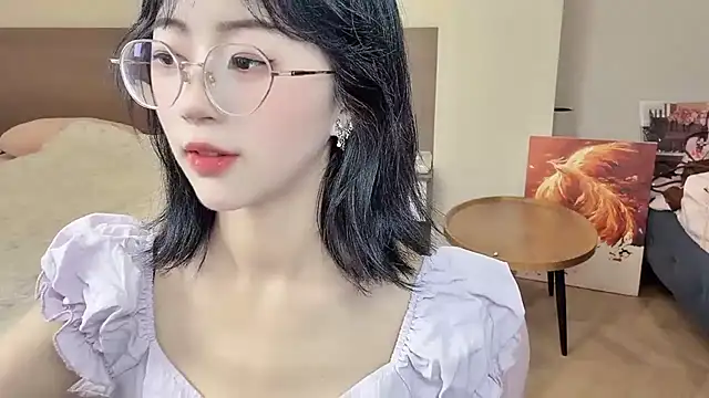 nini a online show from 24, 3, 2026